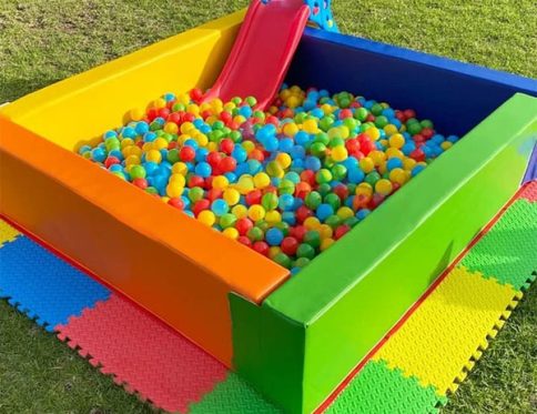 Ball Pool (without balls)